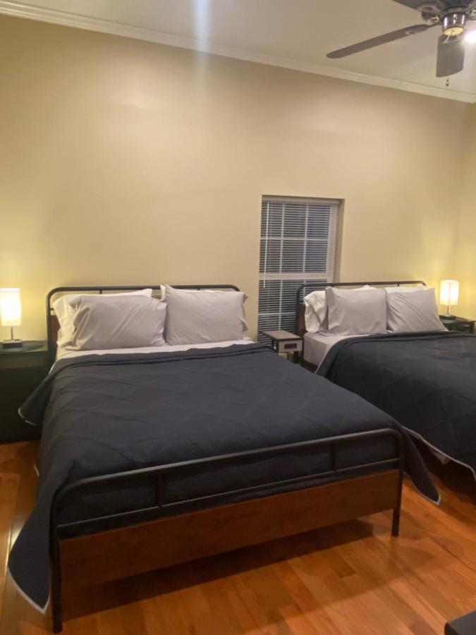Modern 3-Bedroom, Big Fence Yard, Pets Stay Free Durham Exterior photo